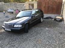 Mercedes C 180