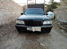 Mercedes C 180