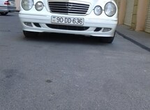 Mercedes E 320