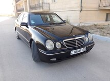 Mercedes E 240