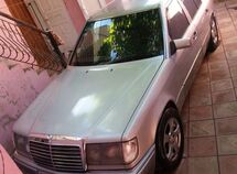 Mercedes E 300