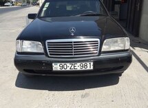 Mercedes C 180