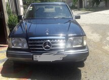Mercedes E 200