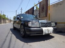 Mercedes E 300