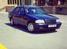 Mercedes C 180