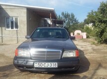 Mercedes C 180