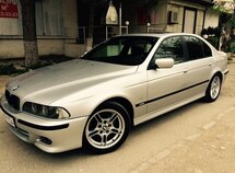 BMW 525