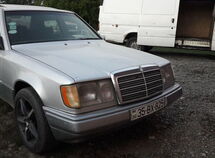 Mercedes E 200