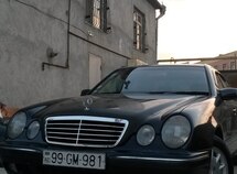 Mercedes E 220