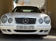Mercedes E 220