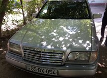 Mercedes C 180