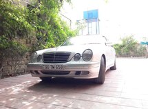 Mercedes E 240