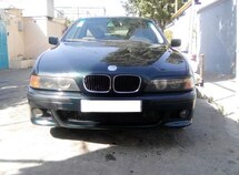 BMW 523