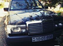 Mercedes E 300