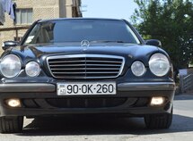 Mercedes E 240