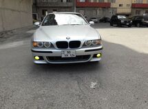 BMW 525