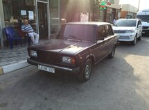 LADA (VAZ) 2107