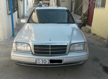 Mercedes C 180