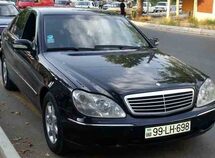 Mercedes S 320