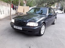 Mercedes C 180