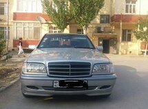 Mercedes C 240