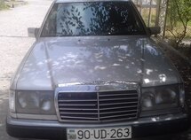 Mercedes E 300