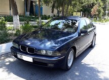 BMW 523