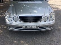 Mercedes E 240