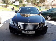 Mercedes E 220