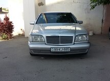 Mercedes S 300