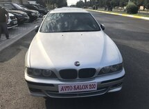 BMW 528