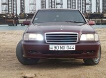 Mercedes C 240