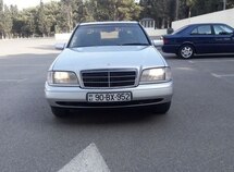 Mercedes C 220