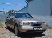 Mercedes C 220
