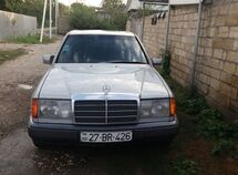 Mercedes E 300