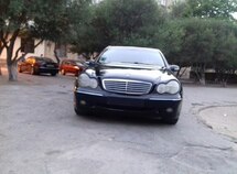 Mercedes C 240