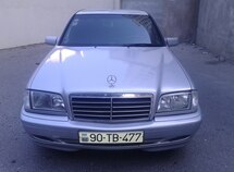 Mercedes C 200