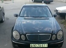 Mercedes E 220