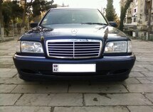 Mercedes C 240