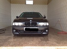 BMW 528