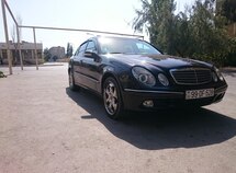 Mercedes E 220