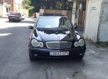Mercedes C 240