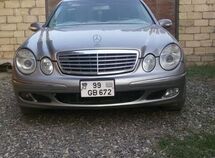 Mercedes E 320
