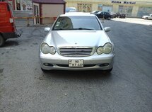 Mercedes C 240