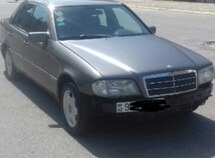 Mercedes C 220