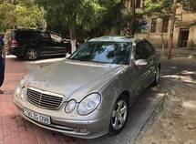 Mercedes E 240