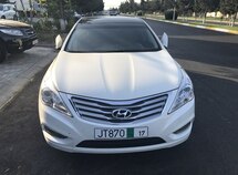 Hyundai Azera