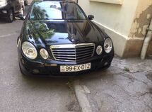 Mercedes E 220