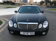 Mercedes E 220