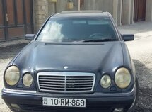 Mercedes E 300